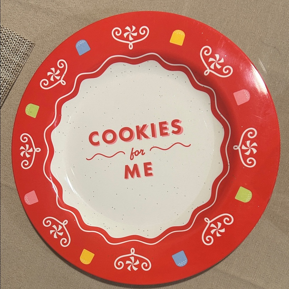 Pillowfort Red and White Cookie Plate